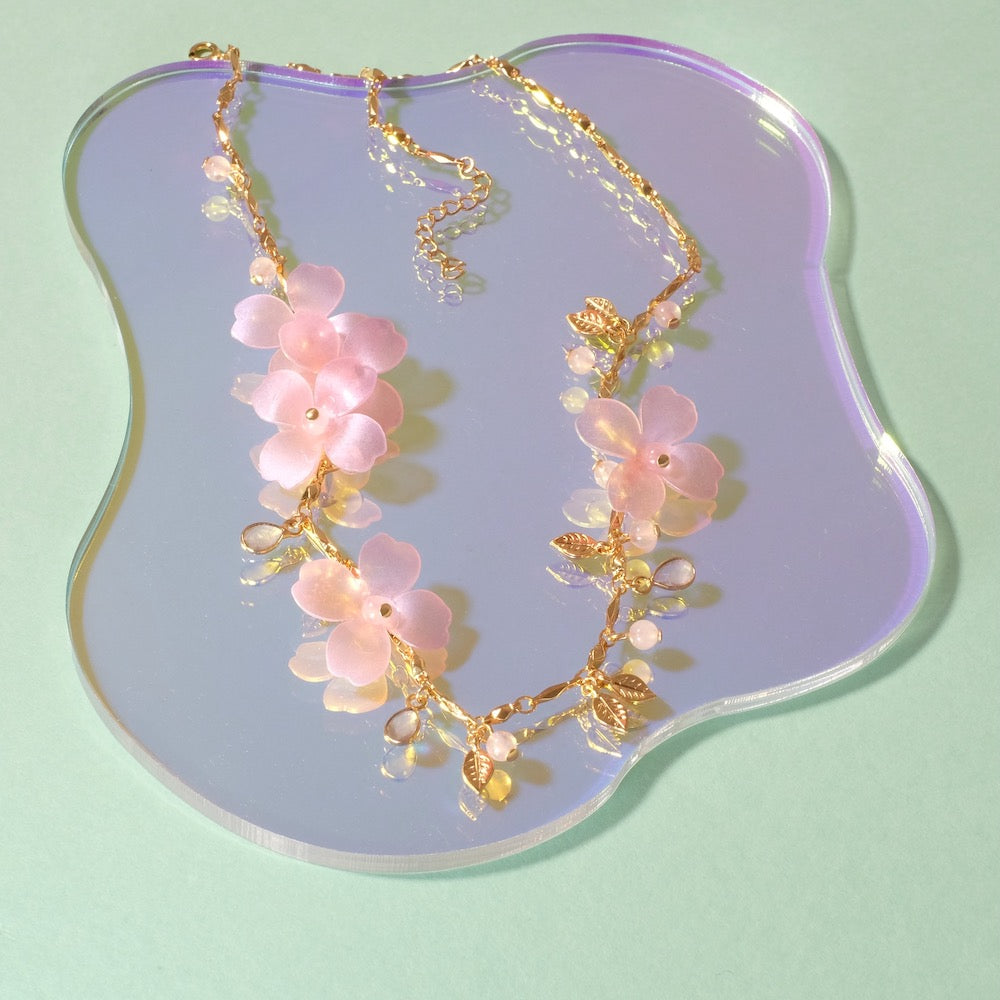 Collier Fleurs de Sakura et Quartz rose