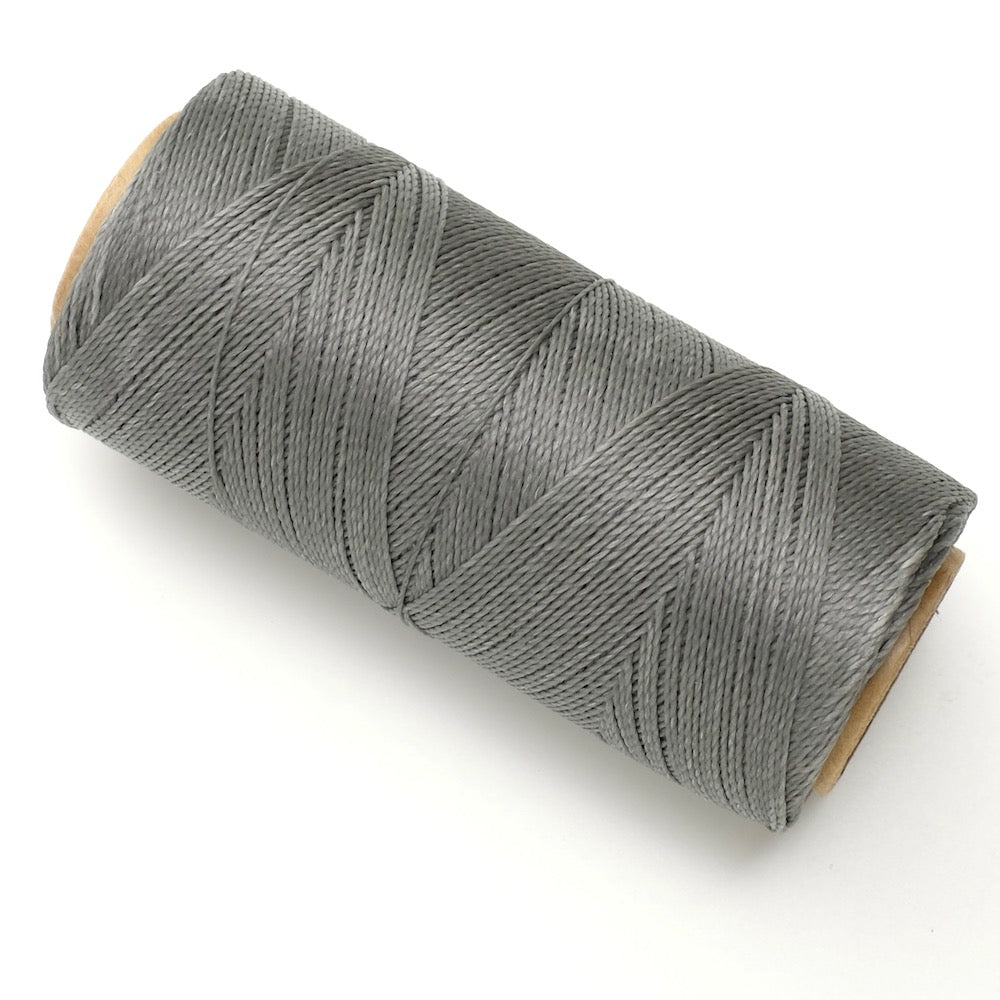 10 mètres de fil ciré Linhasita 0,5mm pour micro macramé - Gris pierre