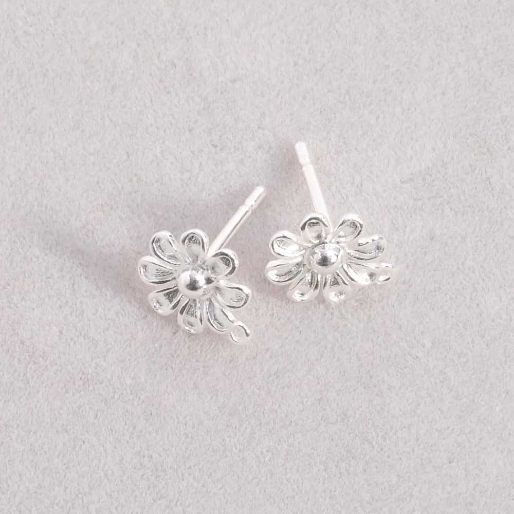 Boucles d&#39;oreilles clous fleur pâquerettes en laiton Argenté 925 Premium, la paire