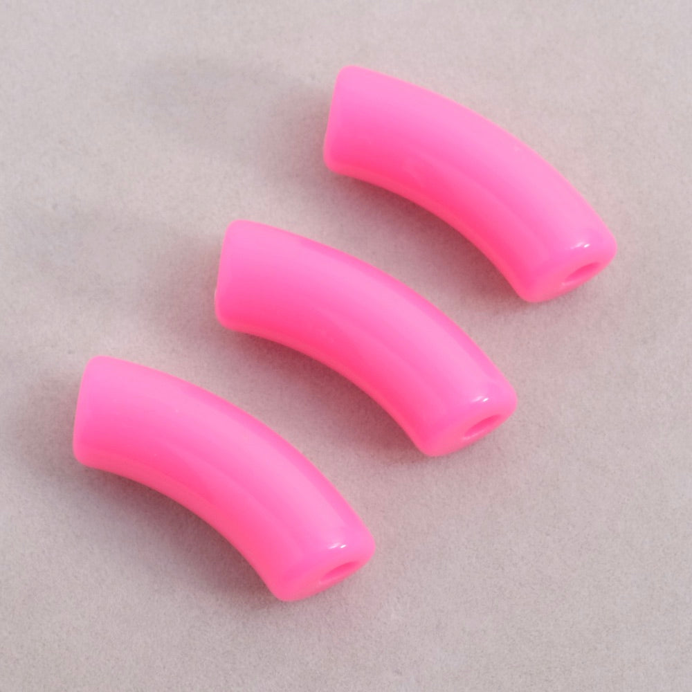 Perle tube courbe incurvée en acrylique rose fluo à l'unité