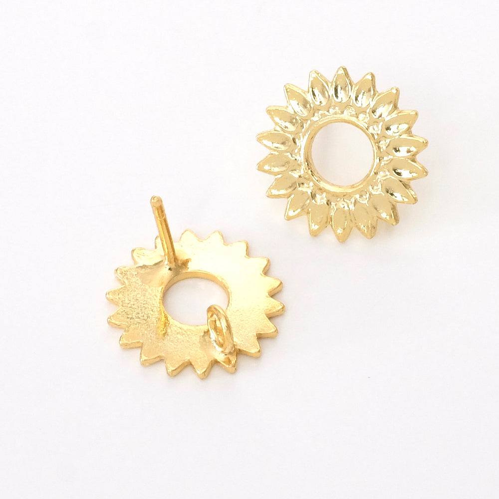 Boucles d&#39;oreilles clous Fleur en laiton doré à l&#39;or fin 24K, la paire